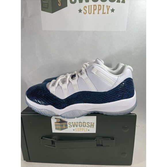 Nike Air Jordan 11 Retro Low LE Snakeskin White Black Navy CD6846 102 Size 10 - Picture 3 of 7